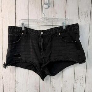 Wild Fable Women's Black Denim Shorts Low Rise Distressed Size 16